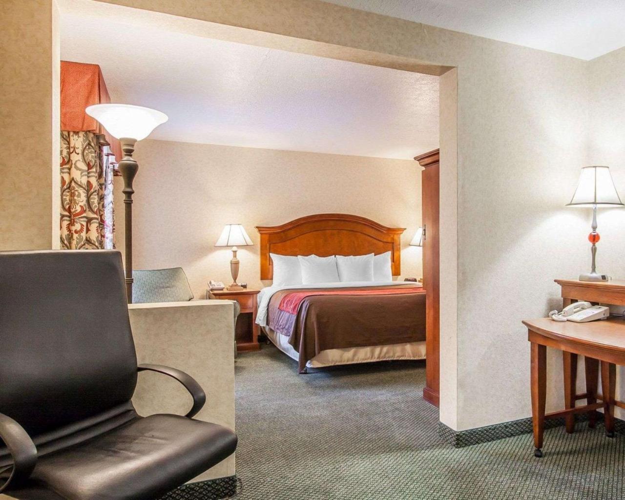 Comfort Inn Conference Center Hillsboro Kültér fotó