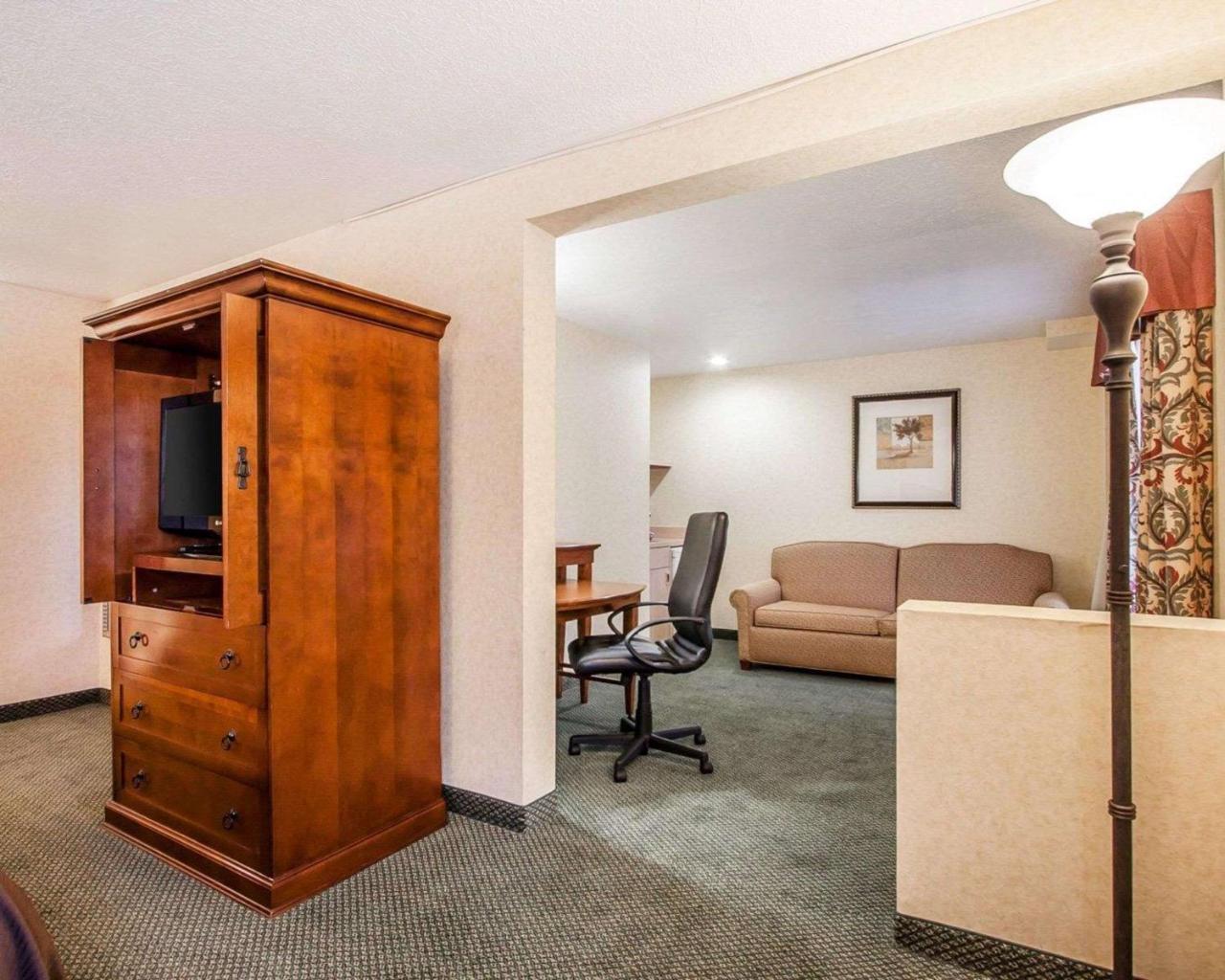 Comfort Inn Conference Center Hillsboro Kültér fotó